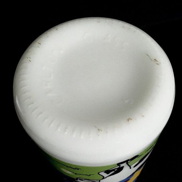 Vintage 1960s Carlton Glass Farmhouse Cow with a Bonnet Milk Glass Bottle 10.5" - Picture 9 of 9